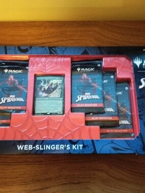 Magic: The Gathering Spider-Man Web-Slinger's Kit – Red